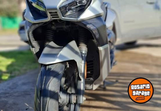 Motos - Zanella Cruiser x1 2023 Nafta 9000Km - En Venta