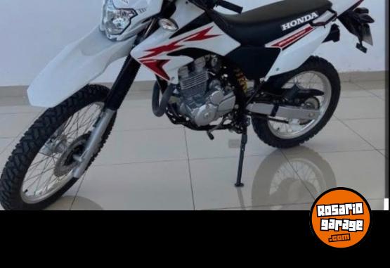 Motos - Honda Tornado 2018 Nafta 2000Km - En Venta