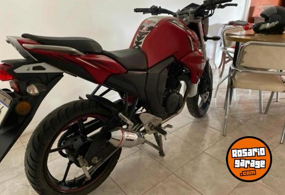 Motos - Yamaha FZ FI 150 2.0 2018 Nafta 16800Km - En Venta