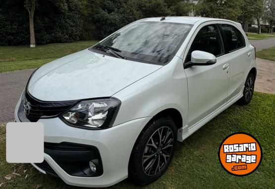 Autos - Toyota Etios 2022 Nafta 55000Km - En Venta