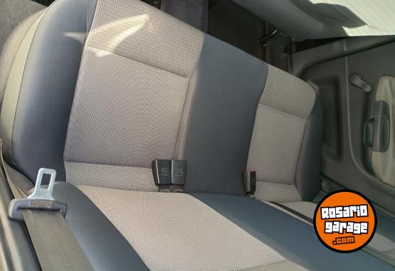 Autos - Volkswagen Voyage 2011 GNC 148000Km - En Venta