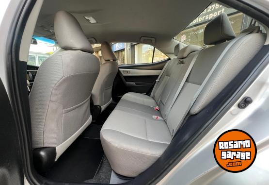 Autos - Toyota Corolla Xei 2017 Nafta 140000Km - En Venta