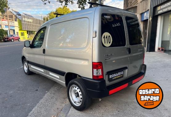 Utilitarios - Peugeot Partner 2013 GNC 140000Km - En Venta