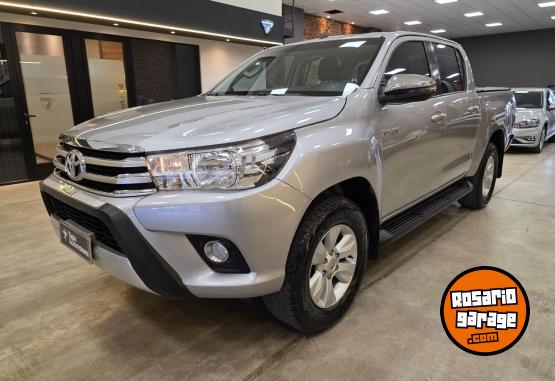 Camionetas - Toyota HILUX SRV 2.8L 4X4 AT 2018 Diesel 208000Km - En Venta