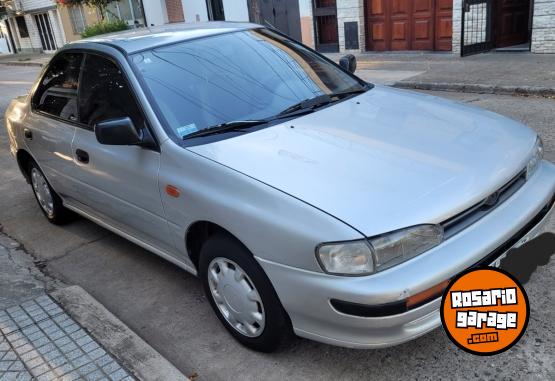 Autos - Subaru Impreza GL 1993 Nafta 120000Km - En Venta