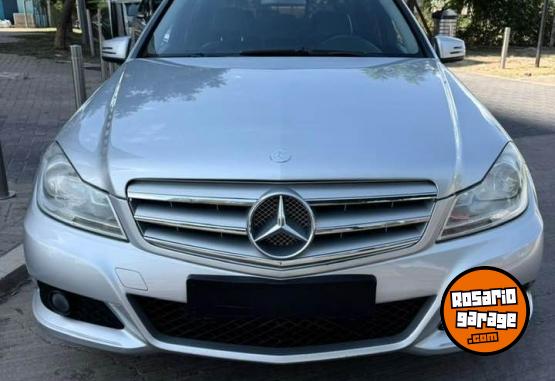 Autos - Mercedes Benz C200 2012 Nafta 123000Km - En Venta