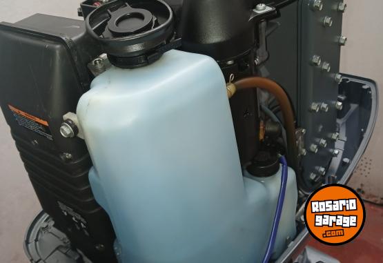 Embarcaciones - Yamaha 90hp 2 tiempos 2011 con solo 40horas - En Venta