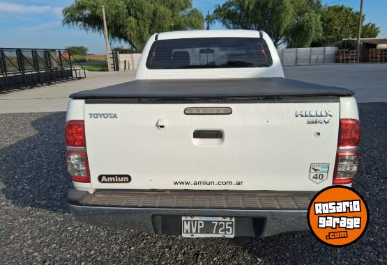 Camionetas - Toyota Hilux 2013 Diesel 199500Km - En Venta
