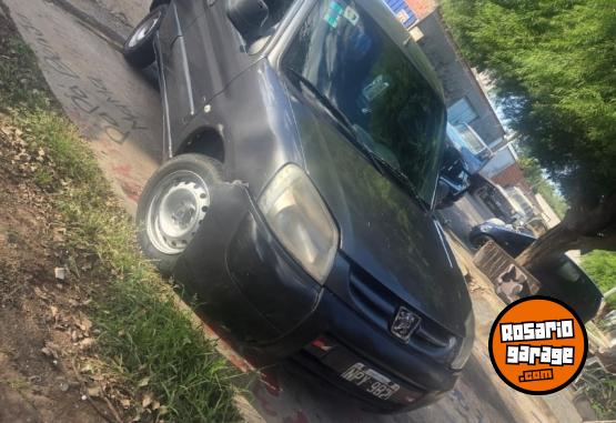 Utilitarios - Peugeot Partner Patag�nica HDI 2012 Diesel 320000Km - En Venta