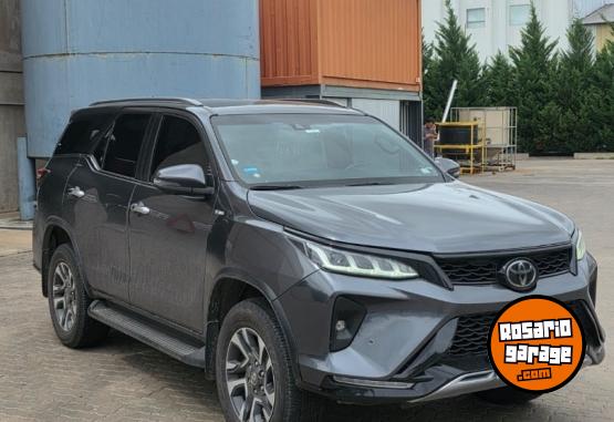 Autos - Toyota SW4 2022 2022 Diesel 222Km - En Venta