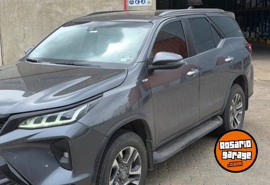 Autos - Toyota SW4 2022 2022 Diesel 222Km - En Venta