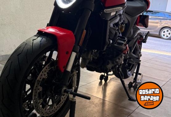 Motos - Ducati MONSTER 937 2024 Nafta 4000Km - En Venta