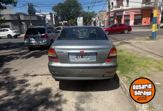 Autos - Fiat Siena 2006 GNC 111111Km - En Venta