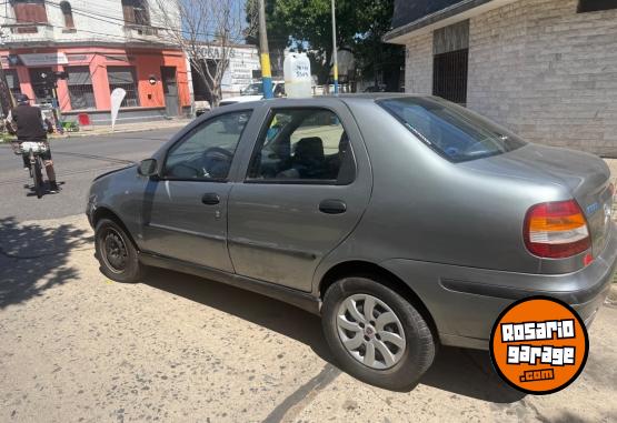 Autos - Fiat Siena 2006 GNC 111111Km - En Venta