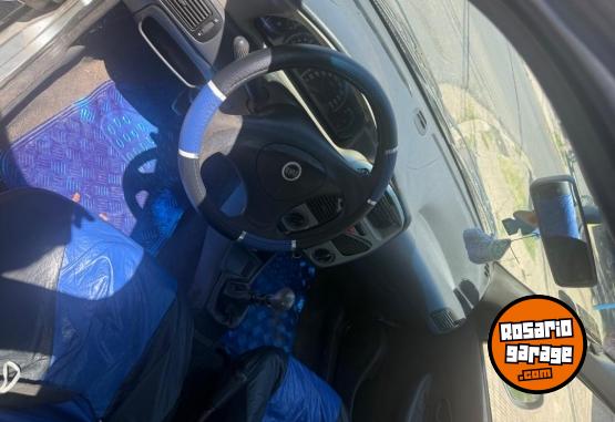 Autos - Fiat Siena 2006 GNC 111111Km - En Venta