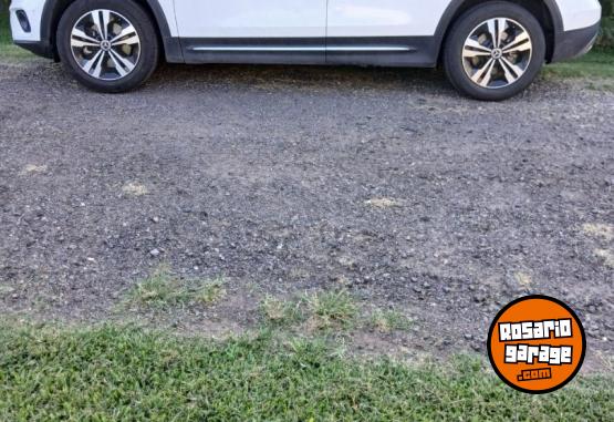 Autos - Mercedes Benz GLB 250 PROGRESSIVE 2022 Nafta 15000Km - En Venta