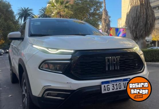 Camionetas - Fiat TORO FREEDOM 1.8 2024 Nafta 109000Km - En Venta