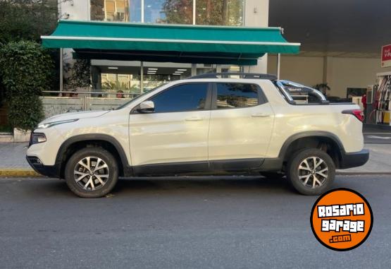 Camionetas - Fiat TORO FREEDOM 1.8 2024 Nafta 109000Km - En Venta
