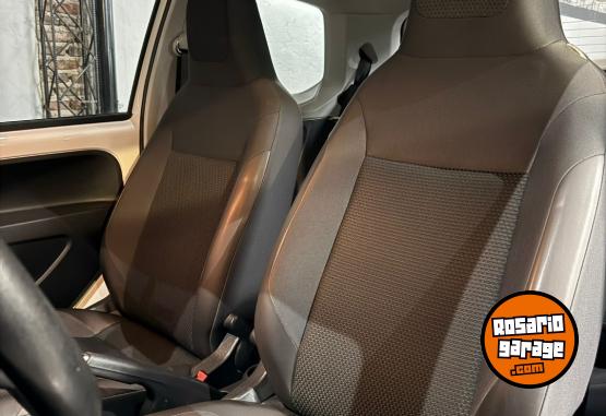 Autos - Volkswagen Up 2018 Nafta 104112Km - En Venta