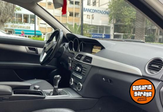 Autos - Mercedes Benz C200 2012 Nafta 120000Km - En Venta