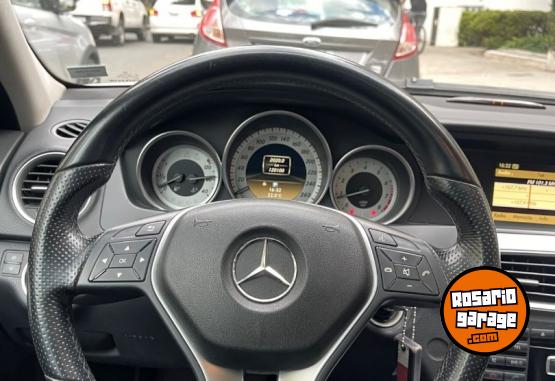Autos - Mercedes Benz C200 2012 Nafta 120000Km - En Venta