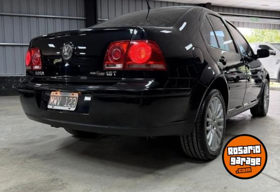 Autos - Volkswagen Bora Highline 1.8T 2013 Nafta 105000Km - En Venta