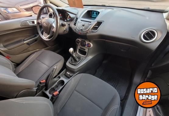 Autos - Ford Fiesta 2017 Nafta 90000Km - En Venta