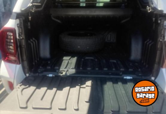 Utilitarios - Renault Oroch 2.0 4x2 Outsider 2019 Nafta 29480Km - En Venta