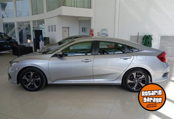 Autos - Honda Civic EX 2017 Nafta 96000Km - En Venta