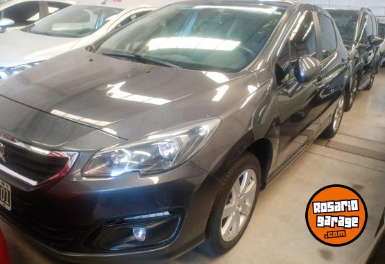 Autos - Peugeot 308 2016 Nafta 102000Km - En Venta