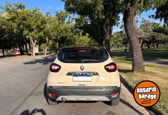 Autos - Renault Captur 2.0 Intense 2017 Nafta 88000Km - En Venta