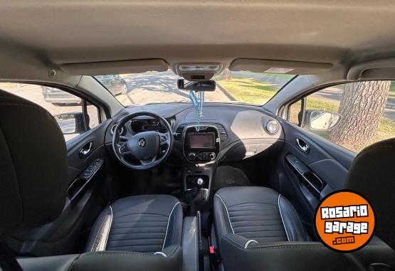 Autos - Renault Captur 2.0 Intense 2017 Nafta 88000Km - En Venta
