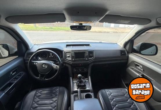 Camionetas - Volkswagen Amarok Confortline 4�2 ma 2021 Diesel 86000Km - En Venta