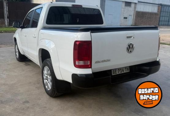 Camionetas - Volkswagen Amarok Confortline 4�2 ma 2021 Diesel 86000Km - En Venta