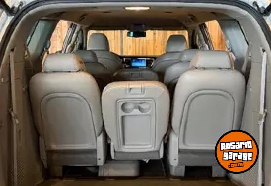 Autos - Kia Carnival 2.2 Ex Crdi Prem 2017 Diesel 124000Km - En Venta