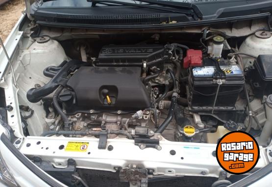 Autos - Toyota Etios 2014 Nafta 135000Km - En Venta