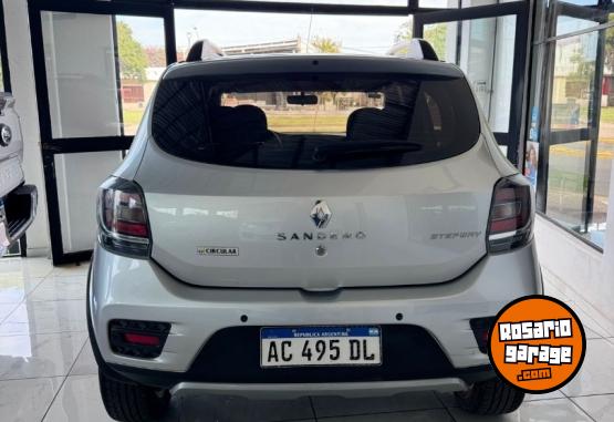 Autos - Renault Sandero Stepway 2018 Nafta 50000Km - En Venta
