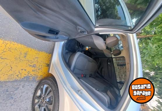 Autos - Chevrolet Prisma 2016 GNC 160000Km - En Venta