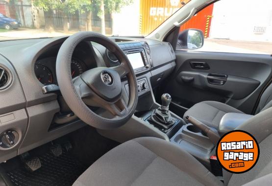 Camionetas - Volkswagen Amarok Starline 140cv 2016 Diesel 132000Km - En Venta
