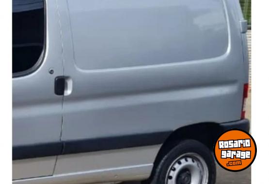 Utilitarios - Citroen BERLINGO FURGON 1.6 HDI 2012 Diesel 135000Km - En Venta