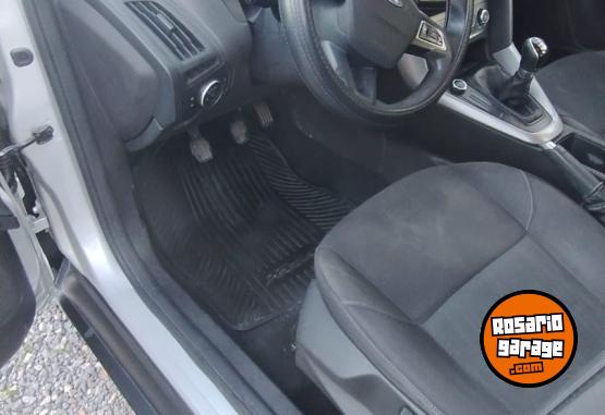 Autos - Ford FOCUS S 1.6 2016 Nafta 152000Km - En Venta