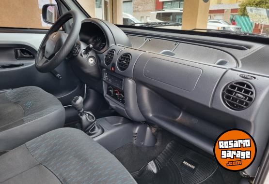 Utilitarios - Renault Kangoo Confort 1.6 furgon 2014 GNC 137000Km - En Venta