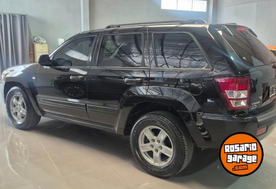 Camionetas - Jeep Grand Cherokee Laredo 2007 Diesel 211000Km - En Venta