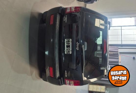 Camionetas - Jeep Grand Cherokee Laredo 2007 Diesel 211000Km - En Venta