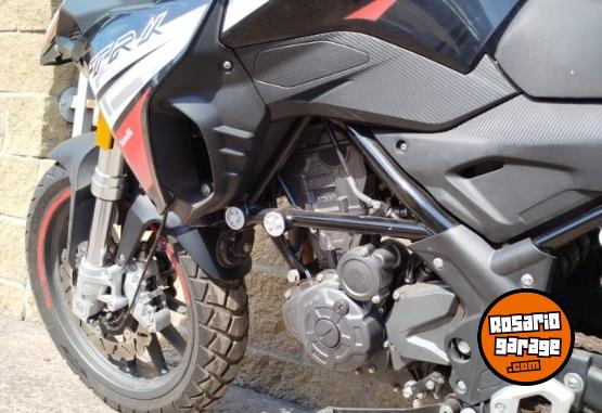 Motos - Benelli TRK 251 2020 Nafta 15124Km - En Venta