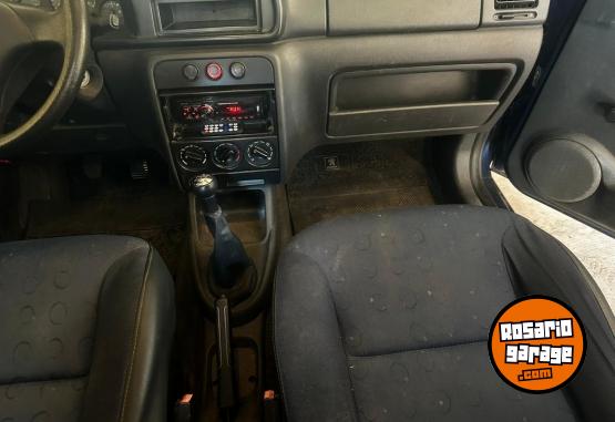 Utilitarios - Peugeot Parnet 2010 Diesel 165000Km - En Venta