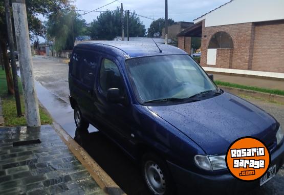 Utilitarios - Peugeot Parnet 2010 Diesel 165000Km - En Venta