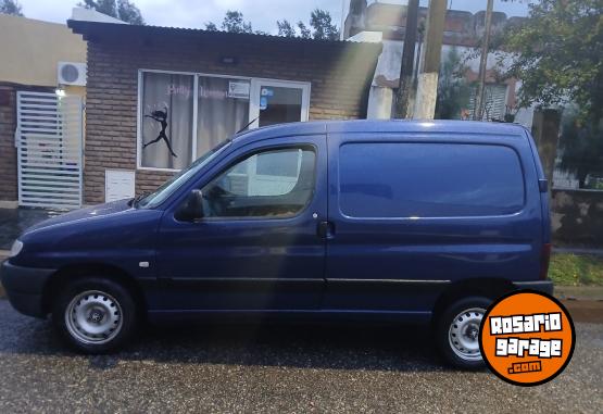 Utilitarios - Peugeot Parnet 2010 Diesel 165000Km - En Venta