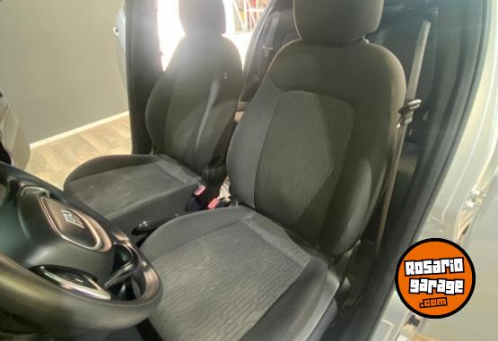 Autos - Fiat Cronos Drive 1.3 GSE 2023 GNC 41500Km - En Venta