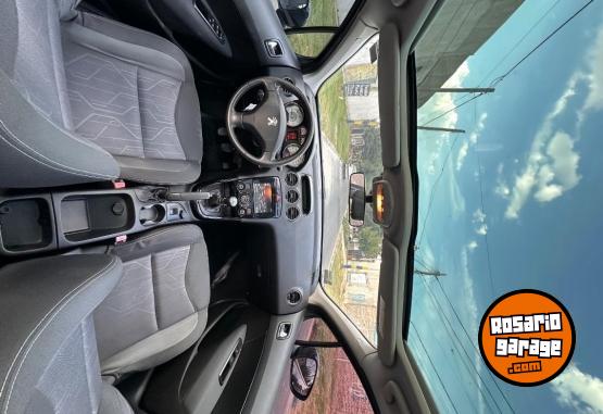 Autos - Peugeot 308 2016 Diesel 150000Km - En Venta